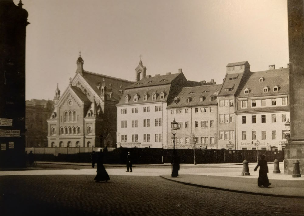 Schulgasse 2