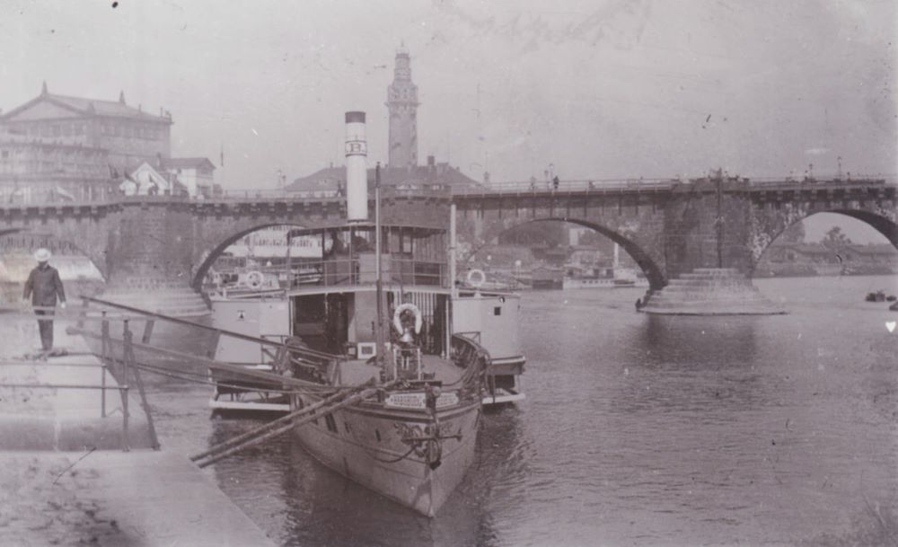 Terrassenufer