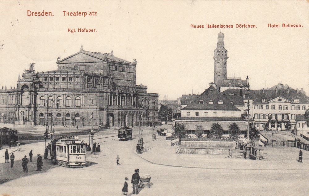 Theaterplatz (Adolf-Hitler-Platz)