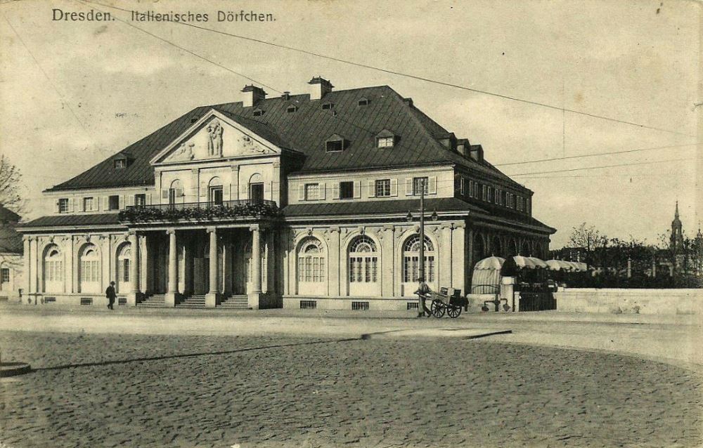 Theaterplatz 3