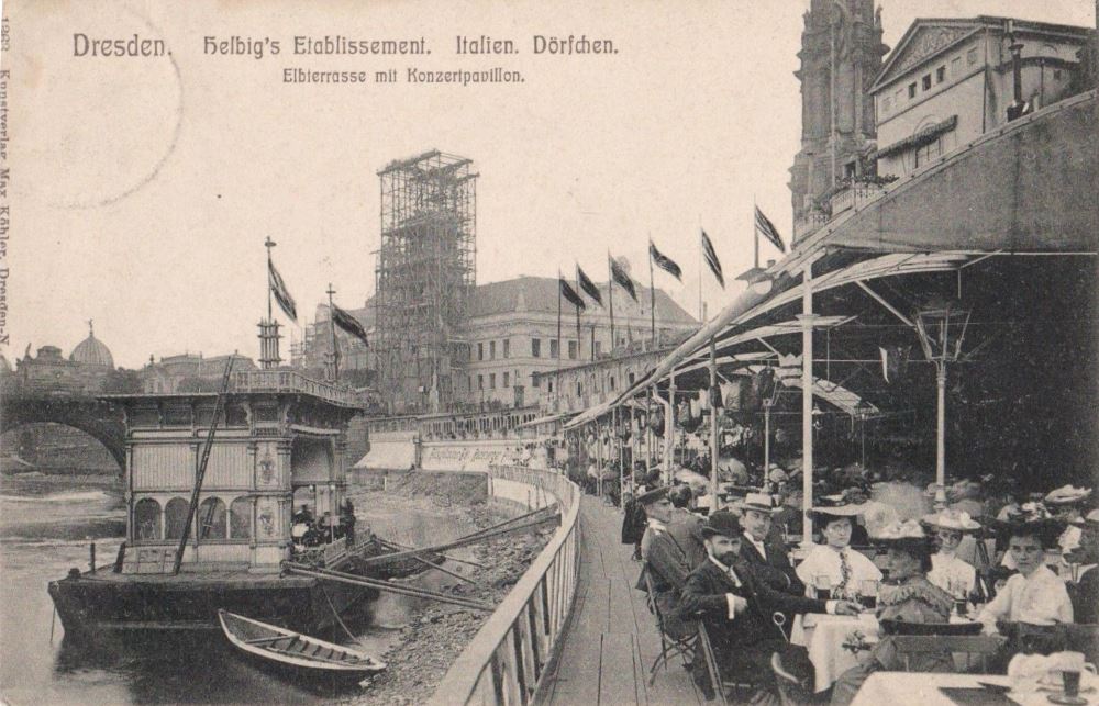 Theaterplatz