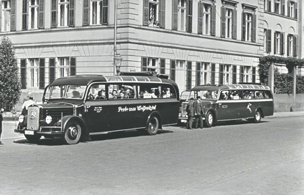 Theaterplatz 1