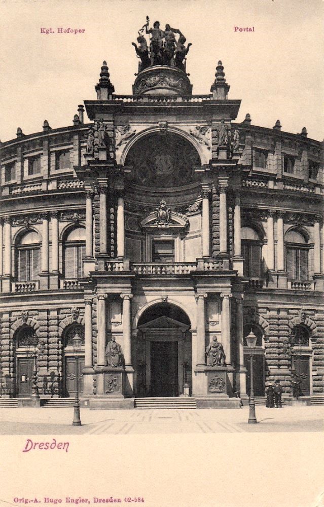 Theaterplatz 2