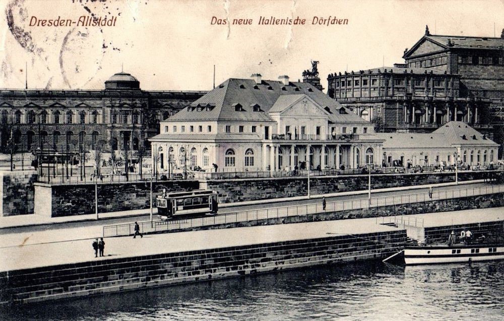 Theaterplatz 3