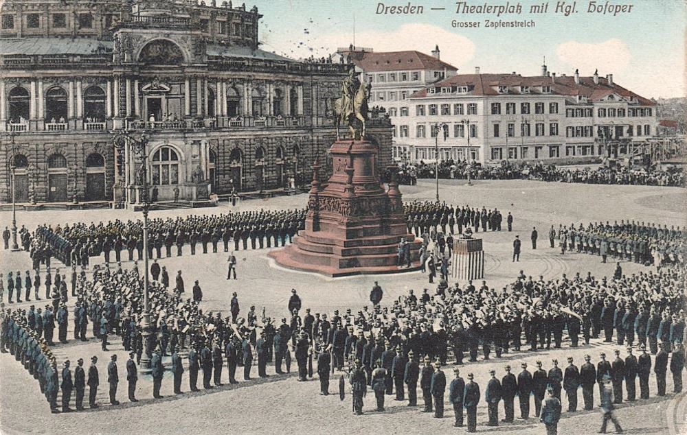 Theaterplatz - Zapfenstreich