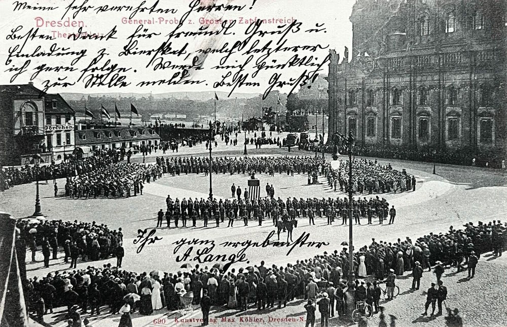Theaterplatz - Zapfenstreich