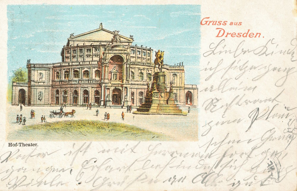 Theaterplatz 2 - Denkmal rechts