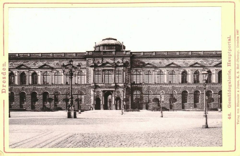 Theaterplatz