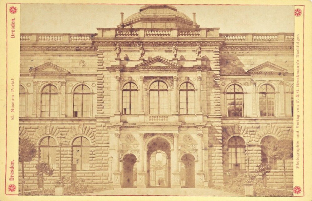 Theaterplatz