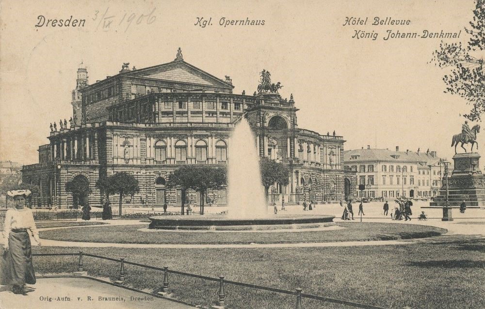 Theaterplatz