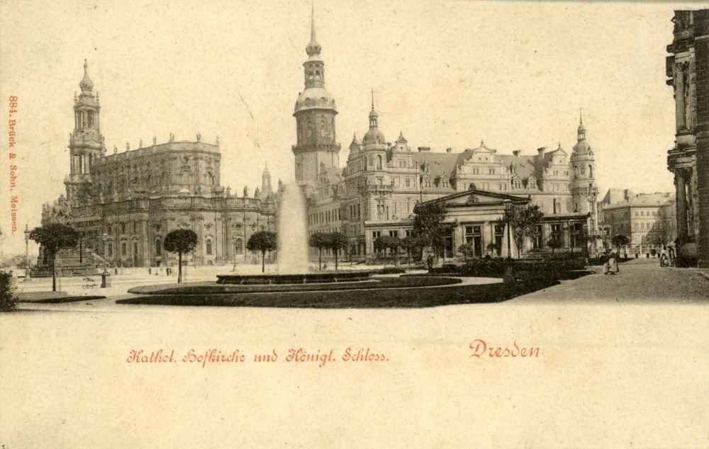 Theaterplatz