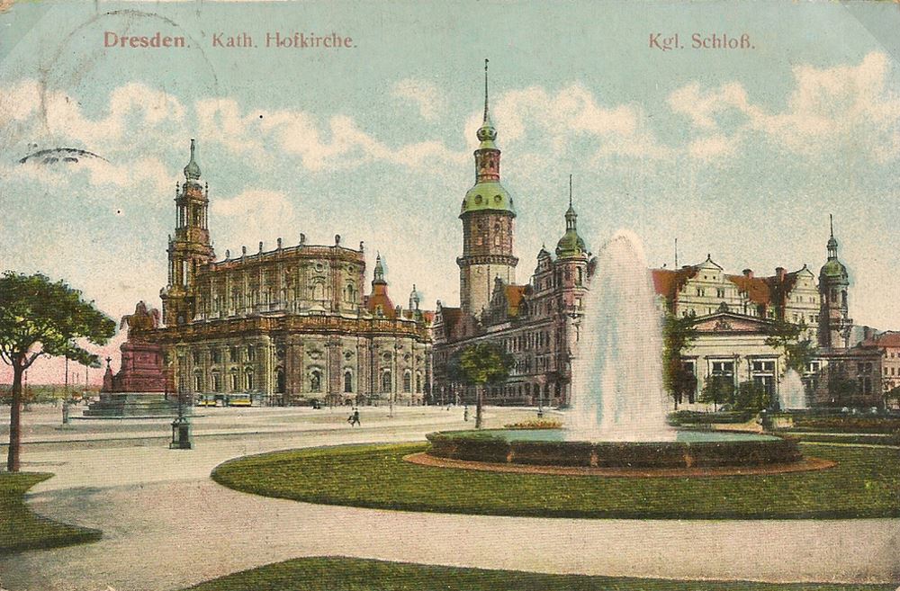 Theaterplatz