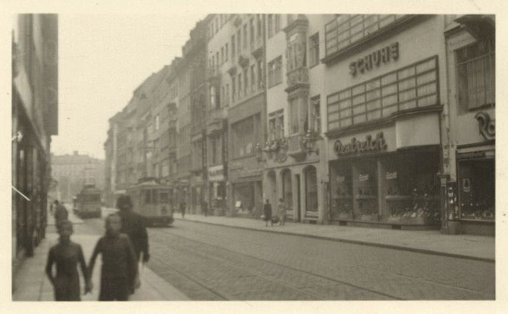 Wilsdruffer Straße 18 (-1890 Wilsdruffer Straße 39)