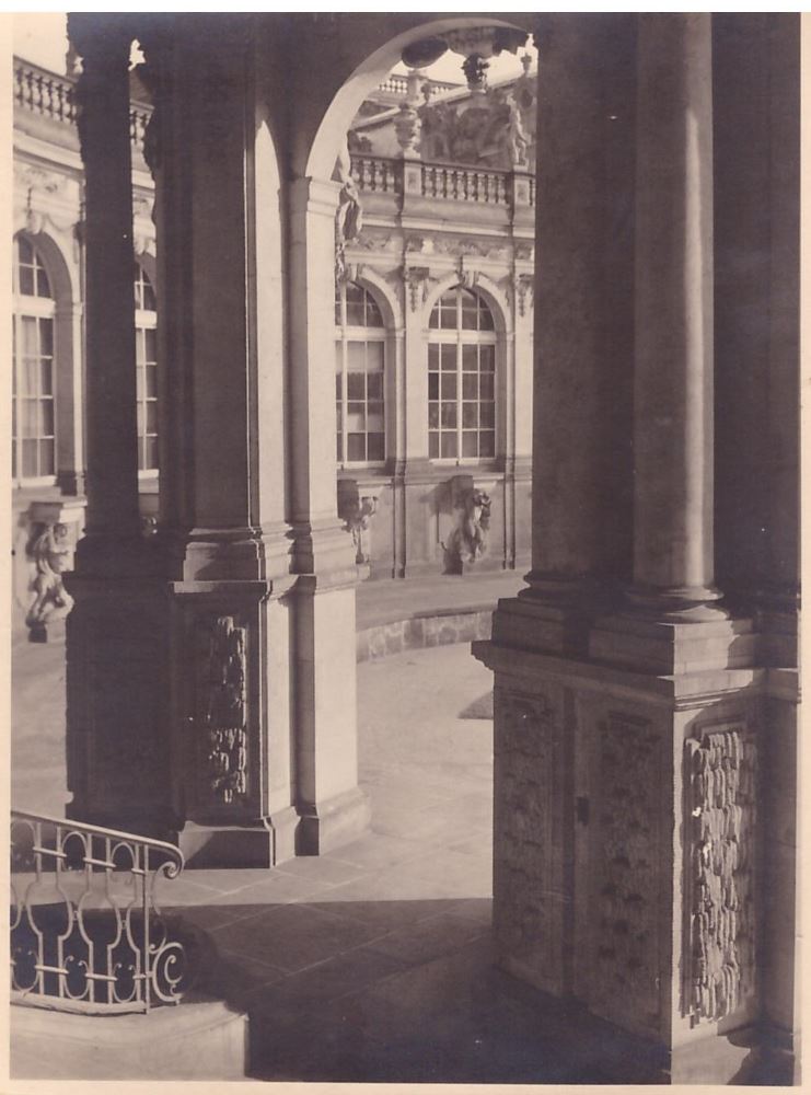 Zwinger - Wallpavillon quer