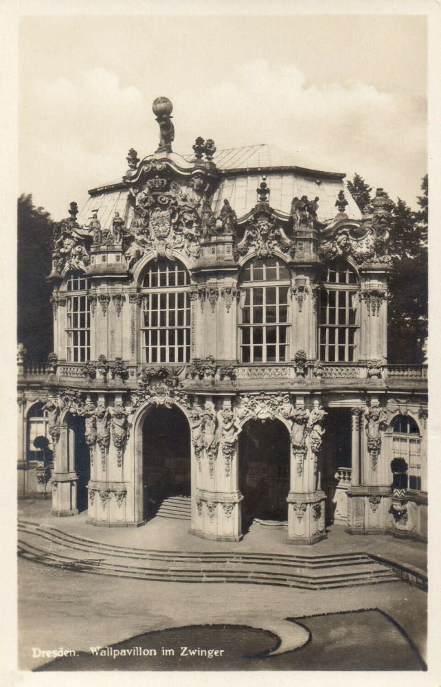 Zwinger - Wallpavillon hochkant