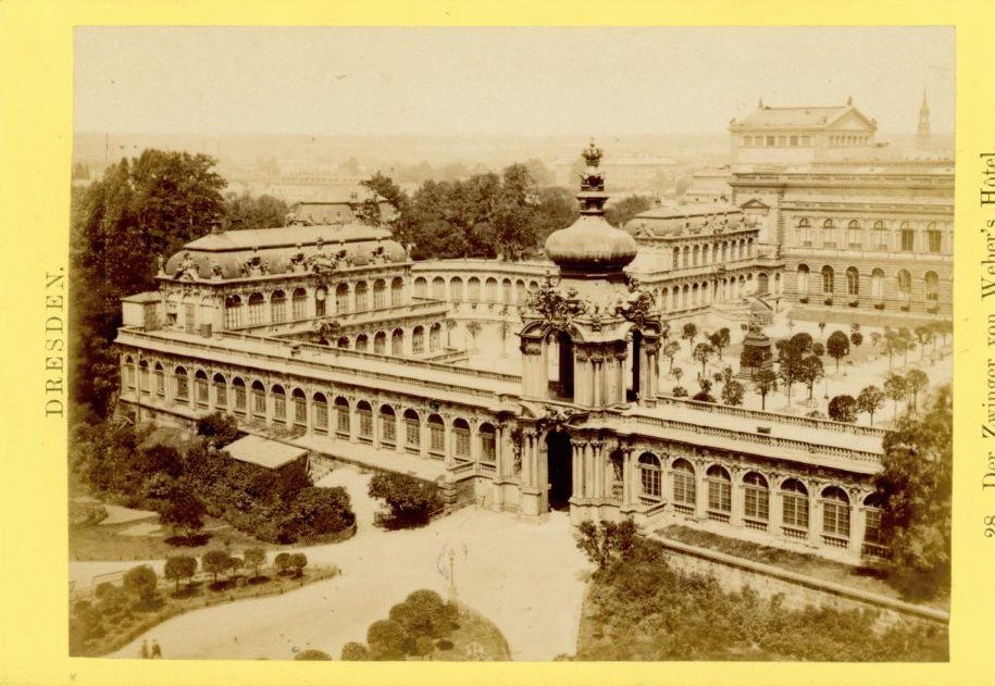 Zwinger von Weber's Hotel