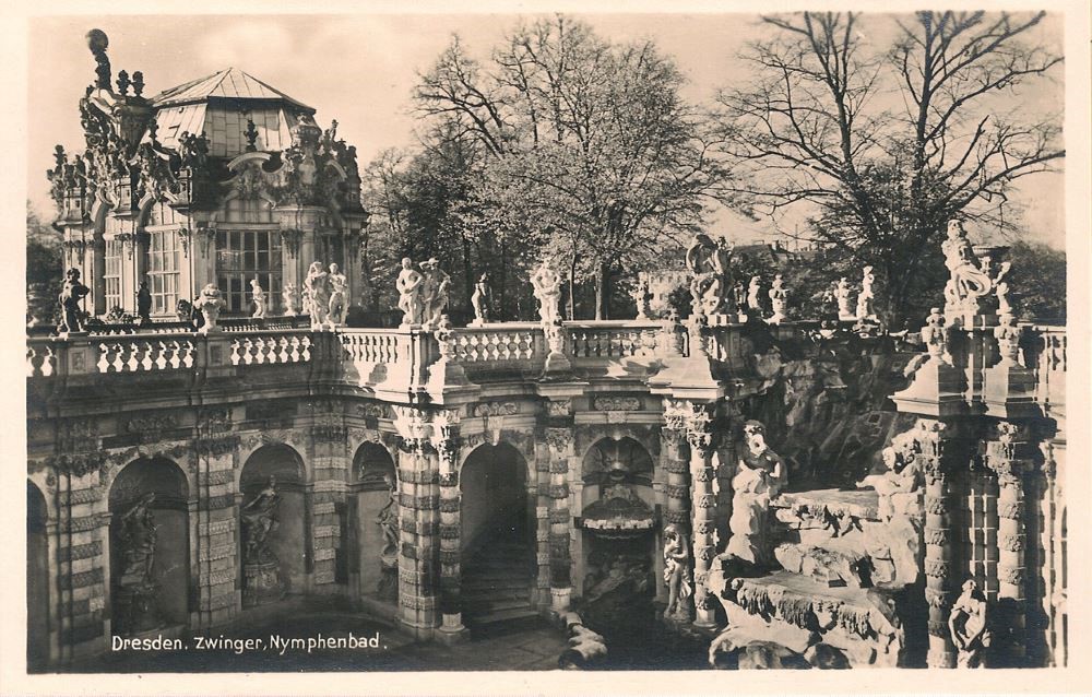 Zwinger, Nymphenbad
