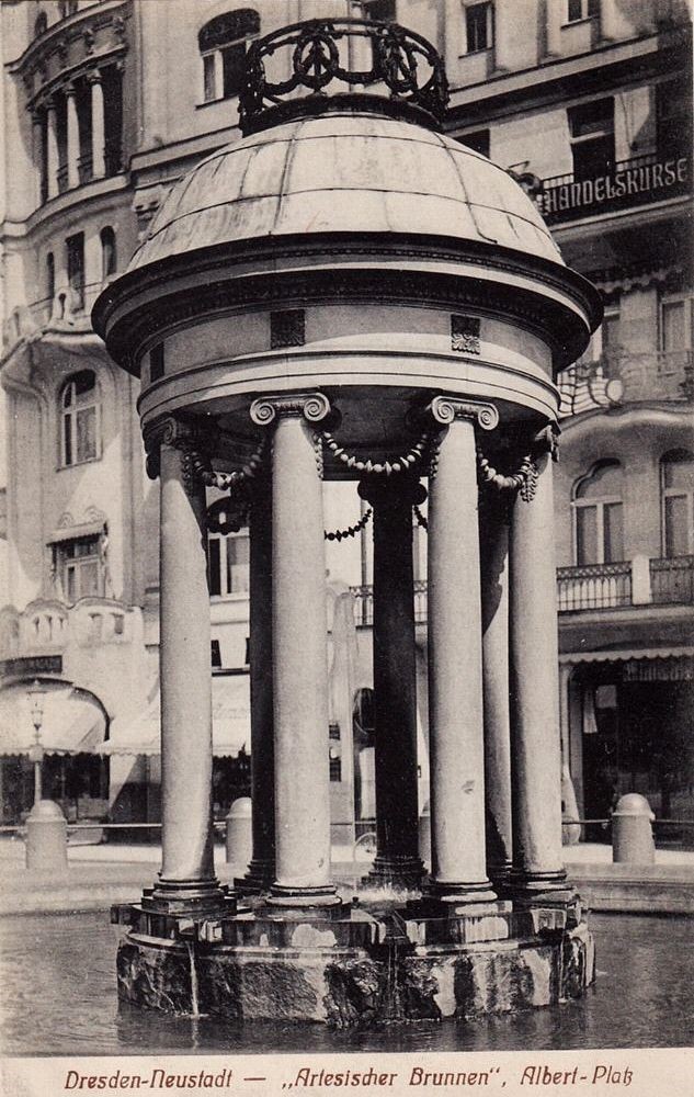 Albertplatz