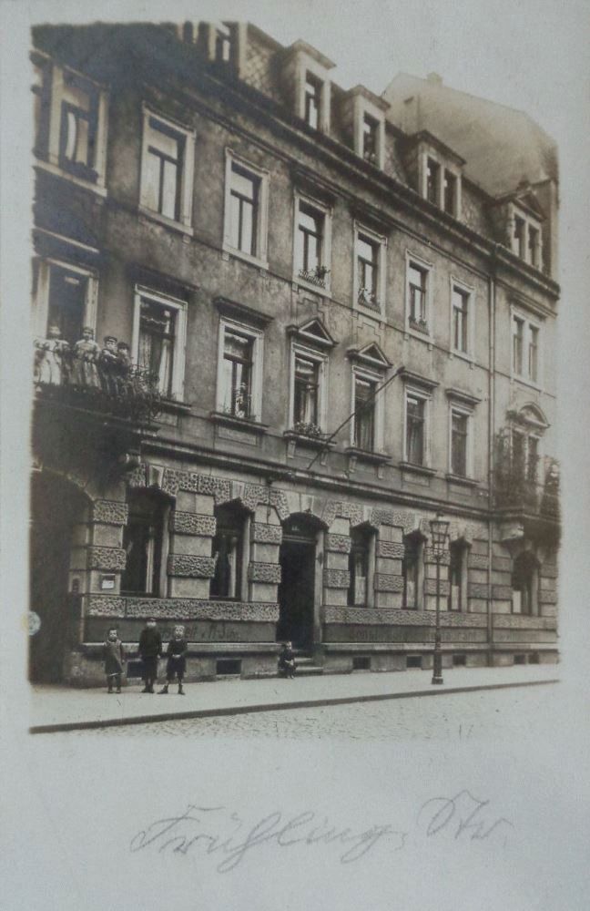 Frühlingstraße 11