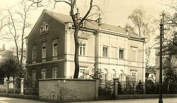 Königsbrücker Straße 45 / Eschenstraße