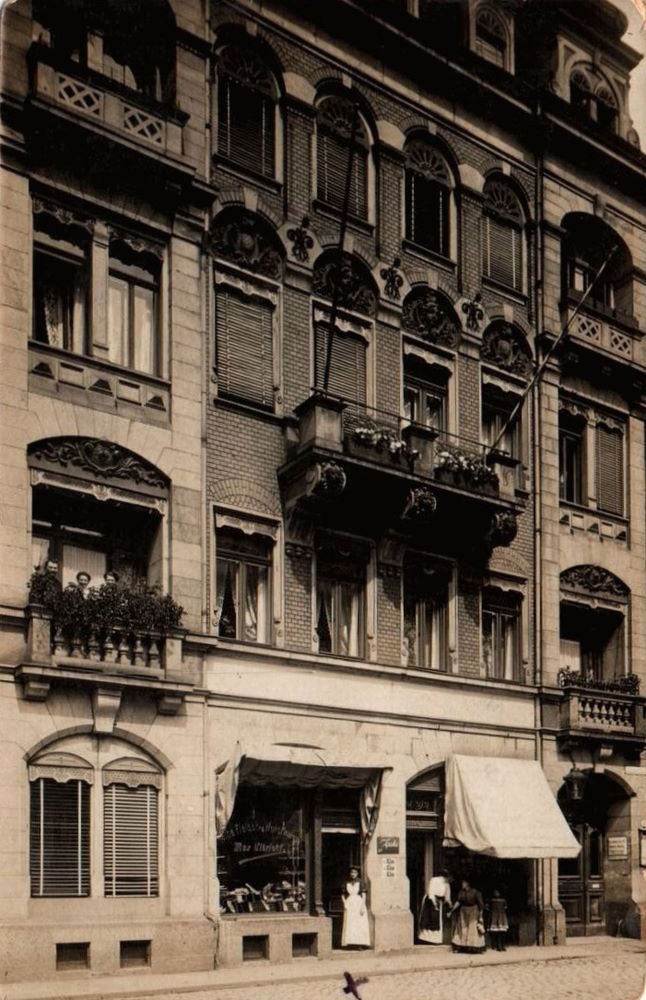 Martin-Luther-Straße 23