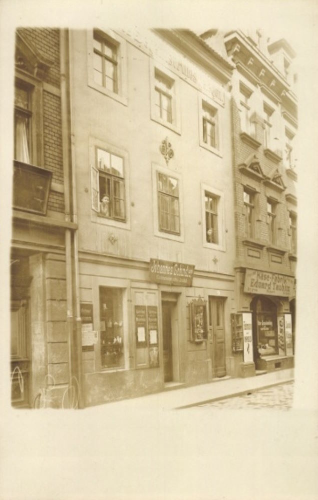 Martin-Luther-Straße 27