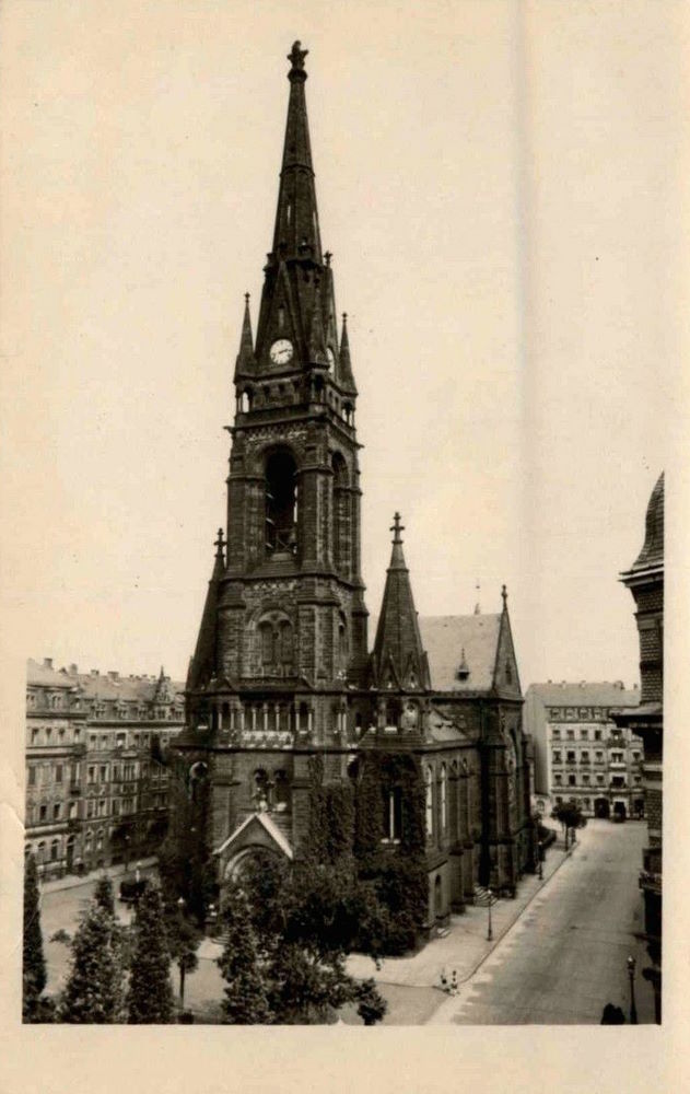 Martin-Luther-Platz 2a