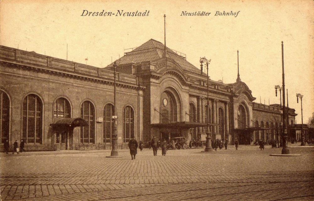 Schlesischer Platz 1