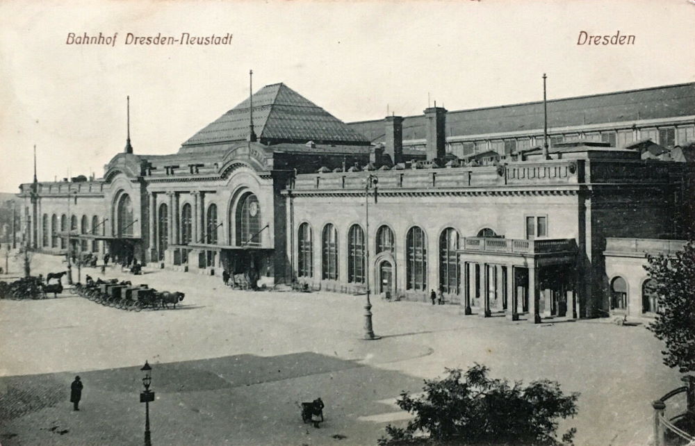 Schlesischer Platz 1