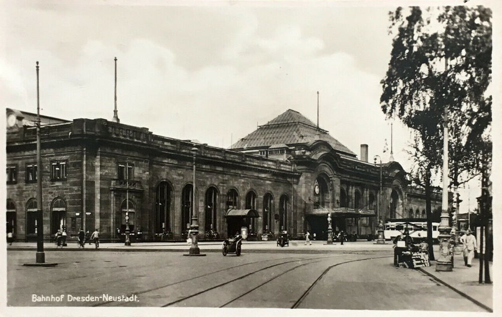 Schlesischer Platz 1