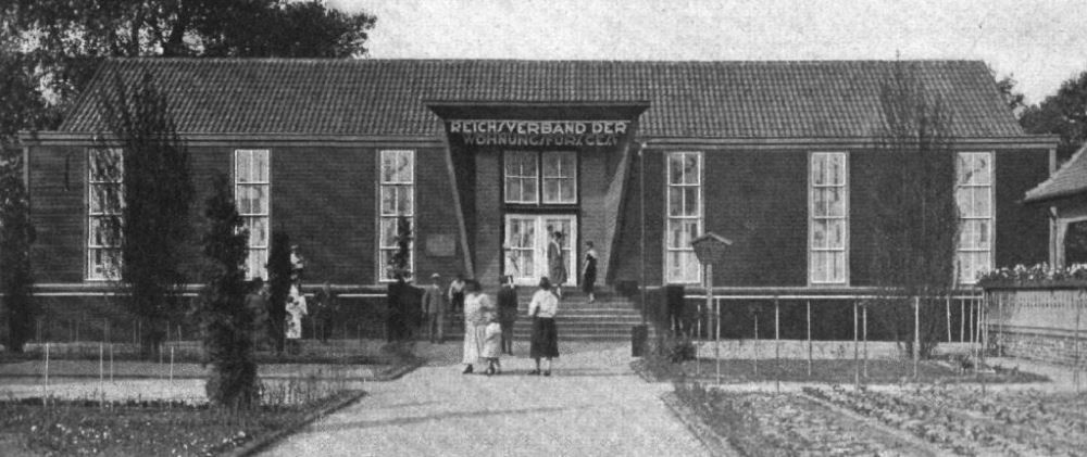 Jahresschau Deutscher Arbeit 1925