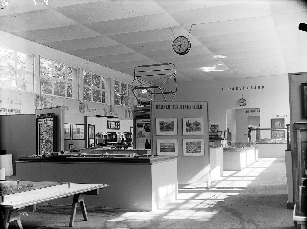 Jahresschau Deutscher Arbeit 1928