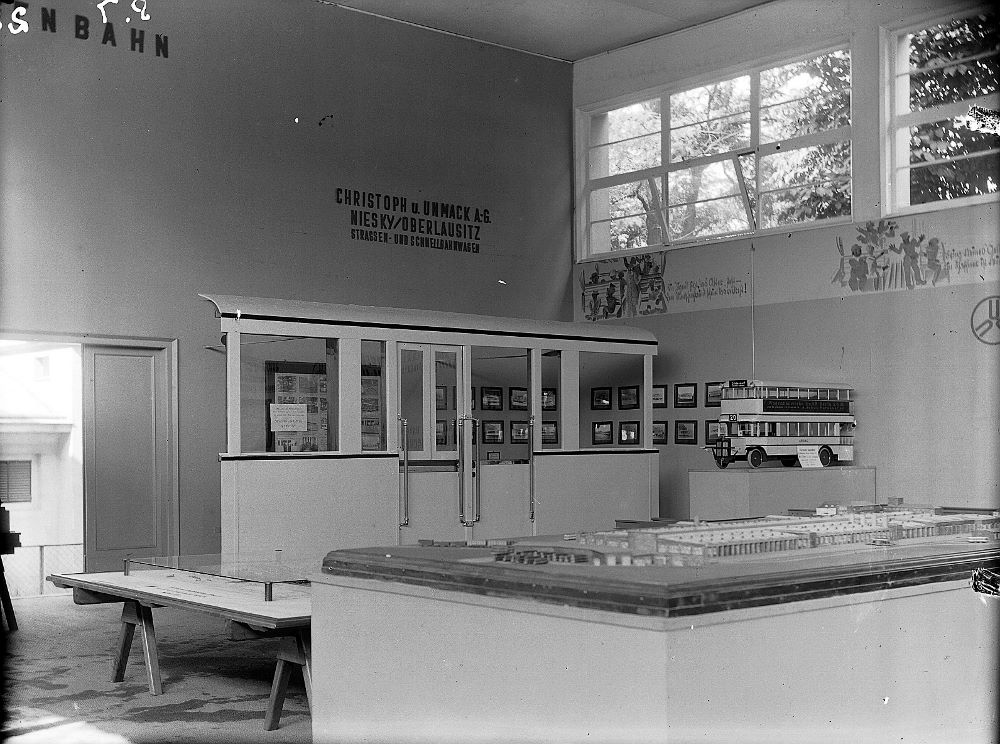 Jahresschau Deutscher Arbeit 1928