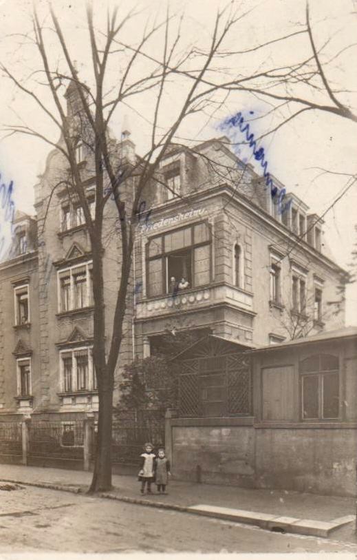 Forsthausstraße 11 (Forsthausstraße 7)