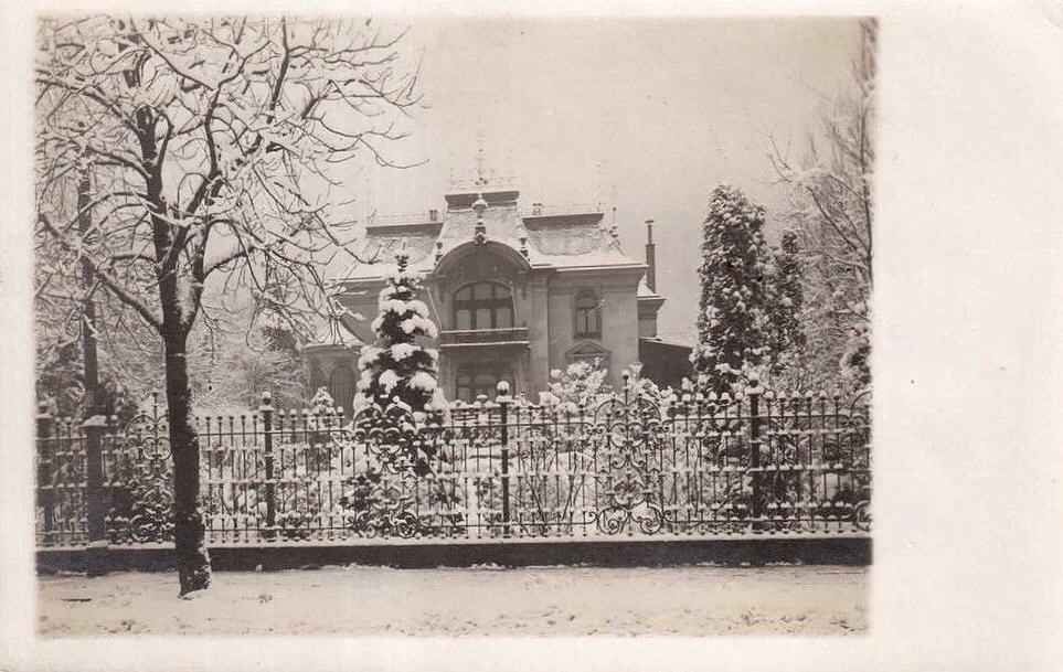 Goetheallee 10 (Emser Allee 10, Emser Allee 18)