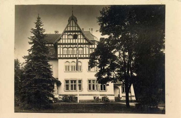 Goetheallee 18