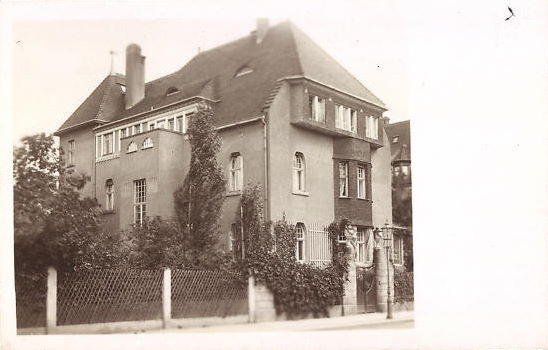 Goetheallee 29