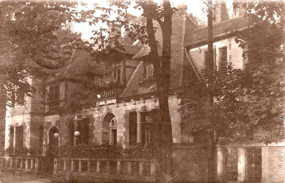 Händelallee 14