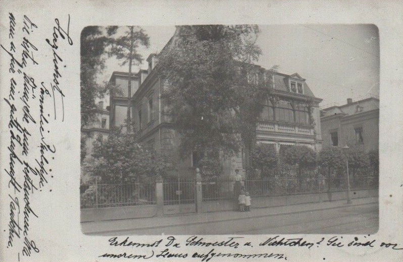 Hüblerstraße 18 (Striesener Straße 24)
