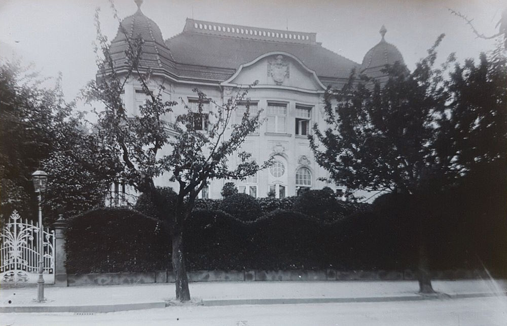 Käthe-Kollwitz-Ufer 88