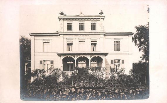 Loschwitzer Straße 43 (-1925 Residenzstraße 47, 1925-46 Residenzstraße 43)