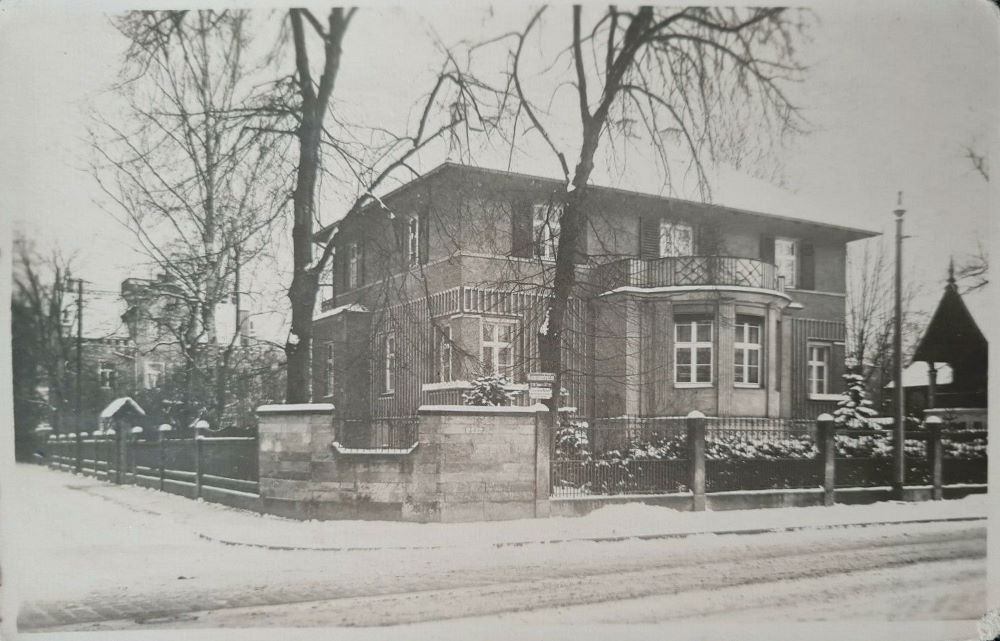 Naumannstraße 1 (Naumannstraße 11)