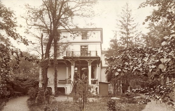 Prellerstraße 12 (Friedrich-August-Straße 12)