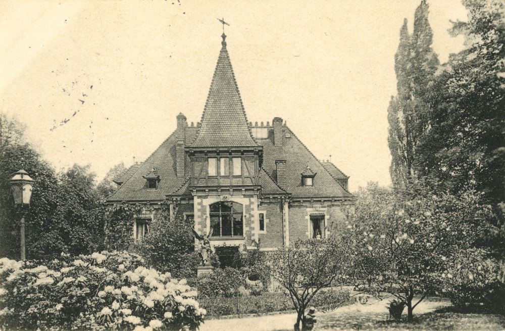 Regerstraße 1