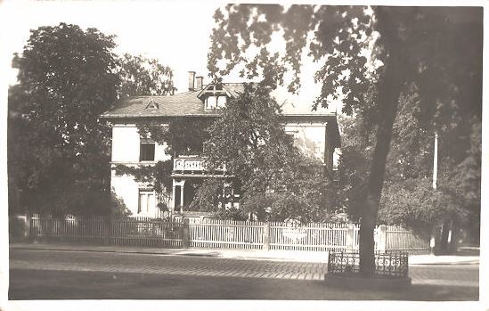 Regerstraße 8