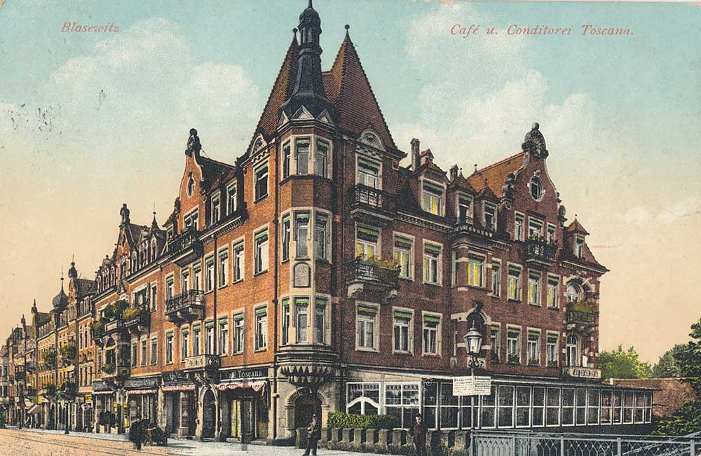 Schillerplatz 7