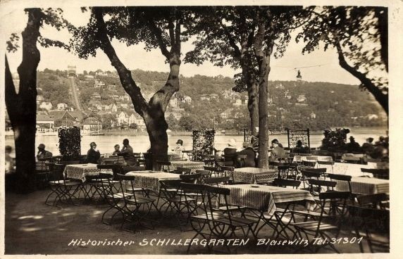 Schillerplatz 9
