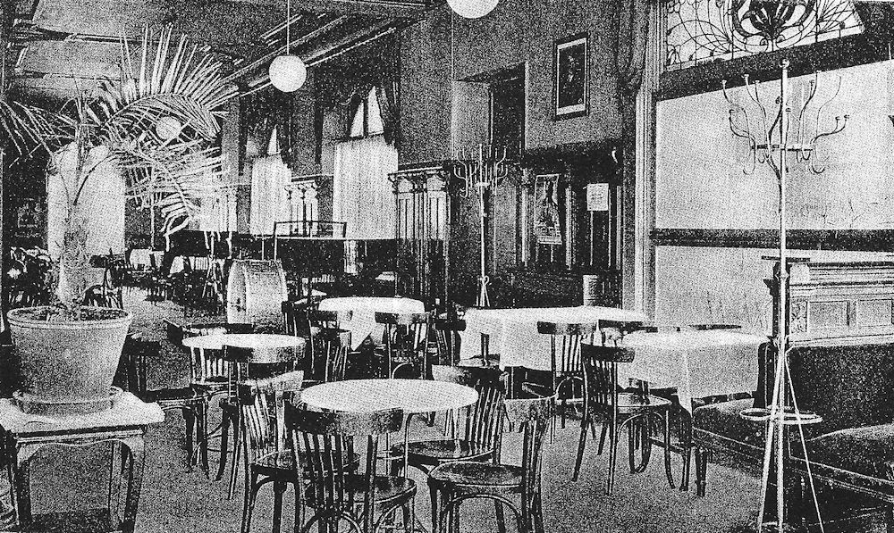 Schillerplatz 7