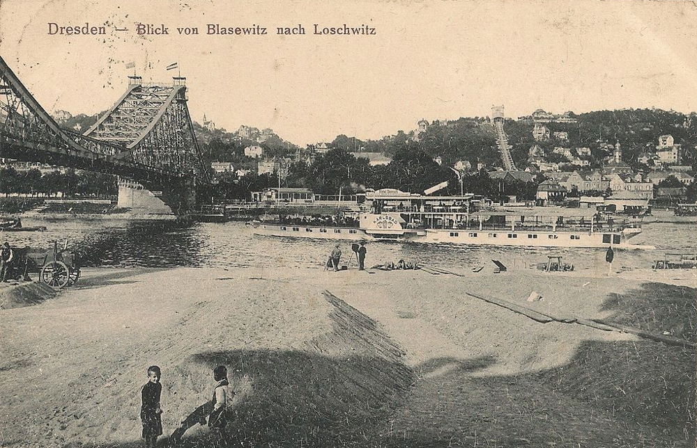 Schillerplatz