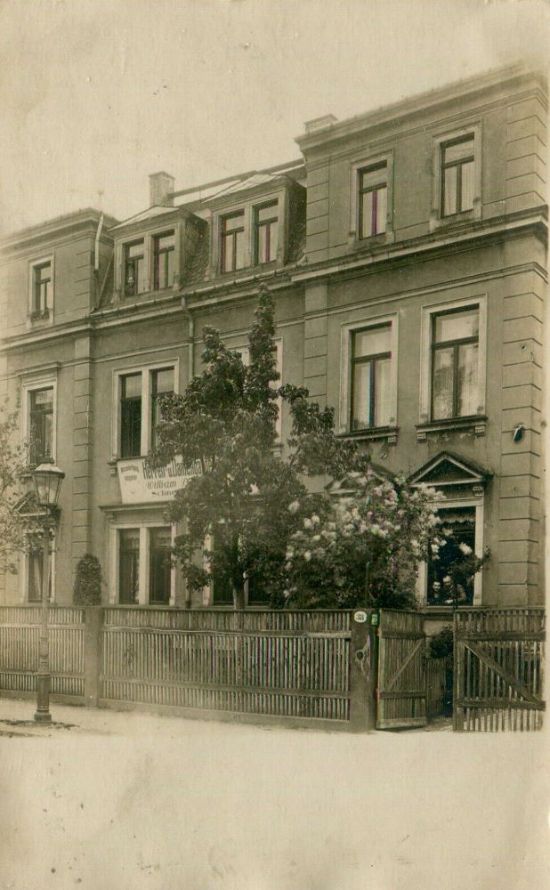 Tauscherstraße 38 / Simrockstraße